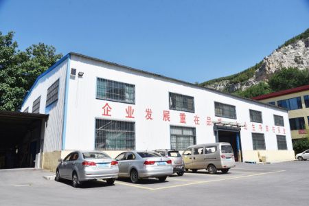 廠區(qū)一角